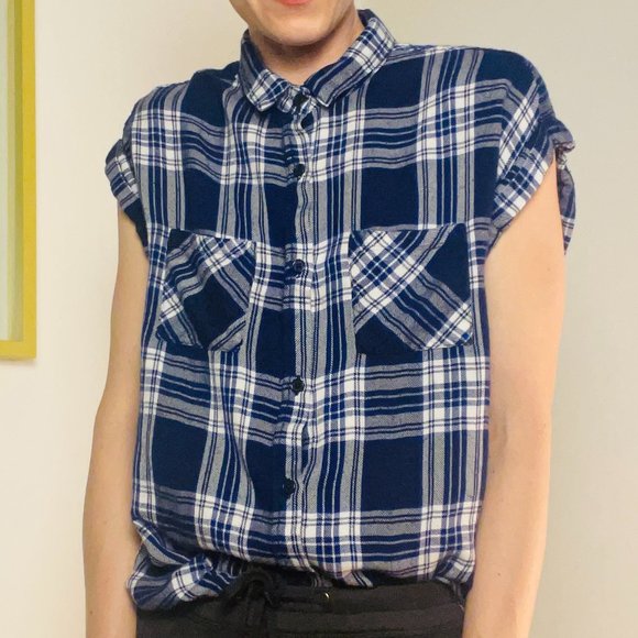 RAILS Soft Muscle Flannel Button-Up - Picture 10 of 11